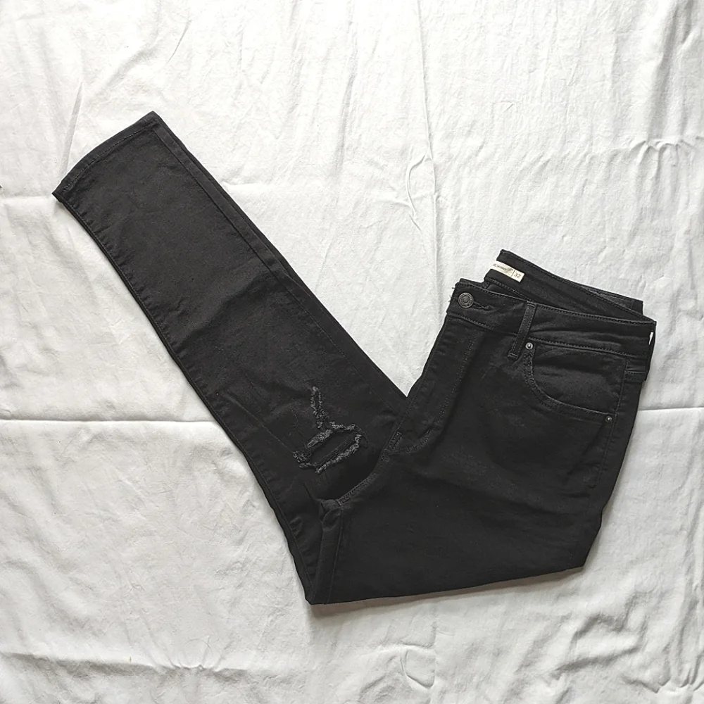 Levi's 721 high rise skinny jeans - size 32 - Picture 1 of 4